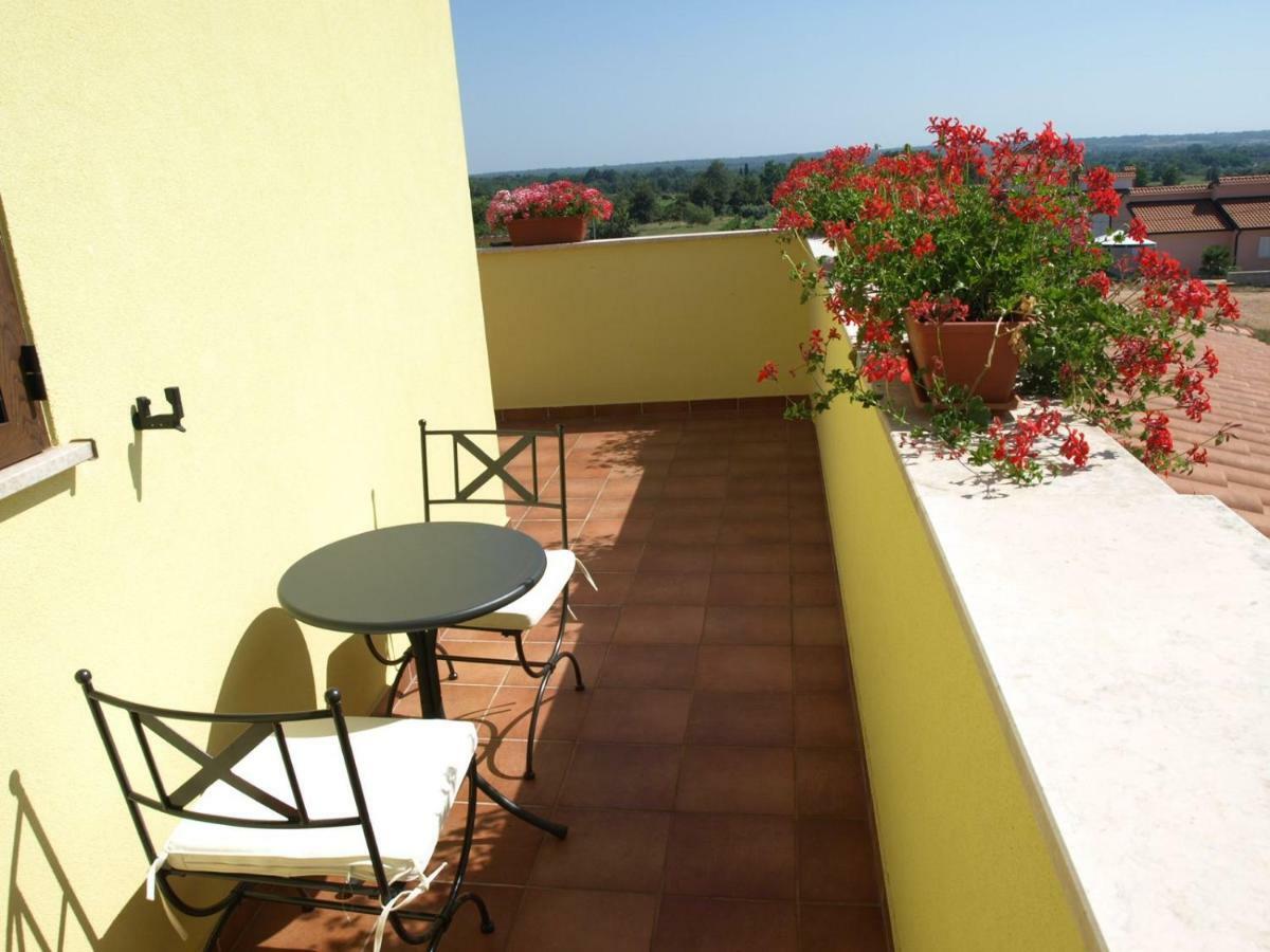 Apartmani Hrelja Labinci Dış mekan fotoğraf