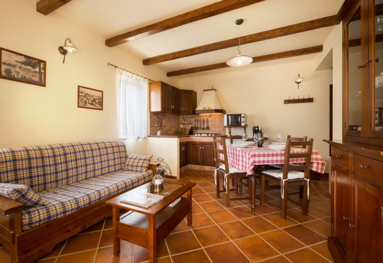 Apartmani Hrelja Labinci Dış mekan fotoğraf